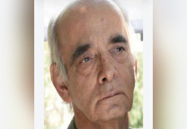 برادر کیانوش عیاری درگذشت
