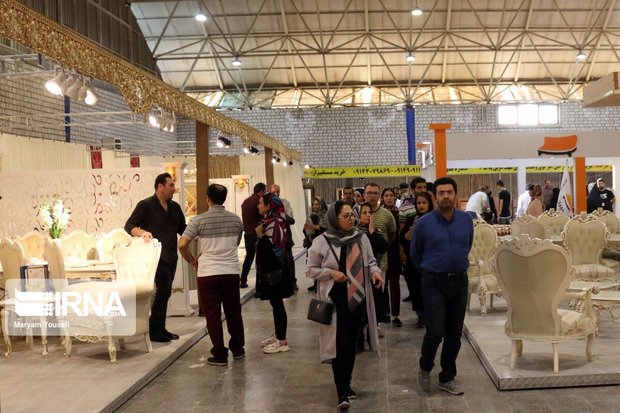نمایشگاه تخصصی مبلمان و صنایع چوب در رشت گشایش یافت