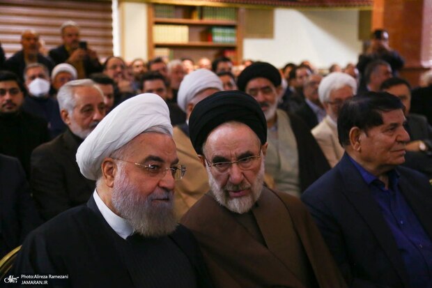 تهمت و توهین به سید محمد خاتمی و حسن روحانی در برنامه تلویزیون + فیلم