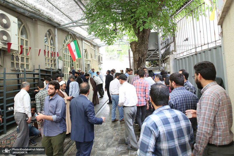 بازدید گروهای مردمی به مناسبت سی و چهارمین سالگرد حضرت امام خمینی از جماران