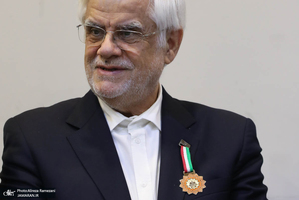 مراسم استاد ممتازی دانشگاه صنعتی شریف با حضور عارف