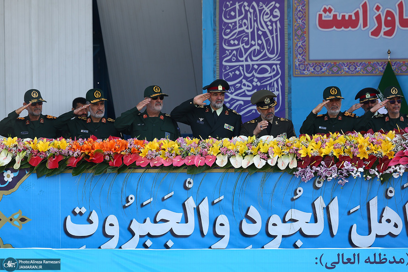 مراسم رژه روز ارتش در جوار حرم مطهر امام خمینی (س) - 2