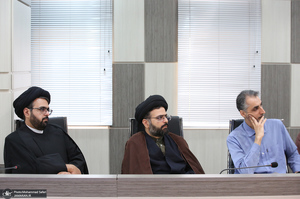 نشست علمی «وفاق در میانه تکثر، منازعه و تنش: الزامات و اقتضائات»