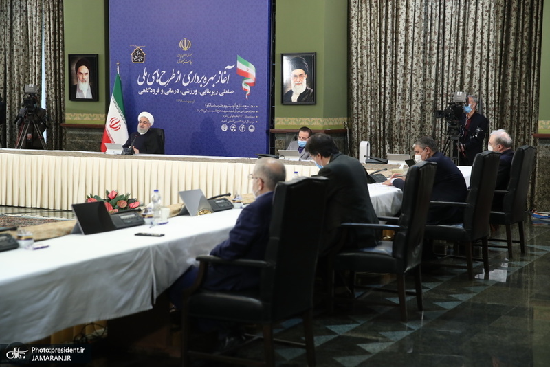 بهره برداری از طرح های ملی و زیربنایی استان فارس توسط حسن روحانی