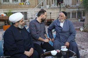 حضور شخصیت های حوزوی در منزل سید حسین خمینی