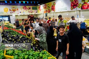 جریان عادی زندگی در شهر تهران...