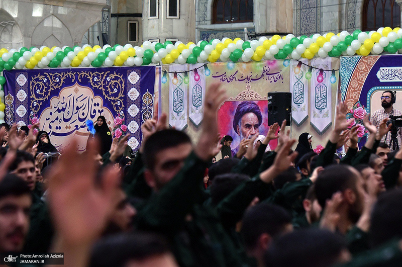 مراسم دعای کمیل در حرم مطهر امام خمینی (س)