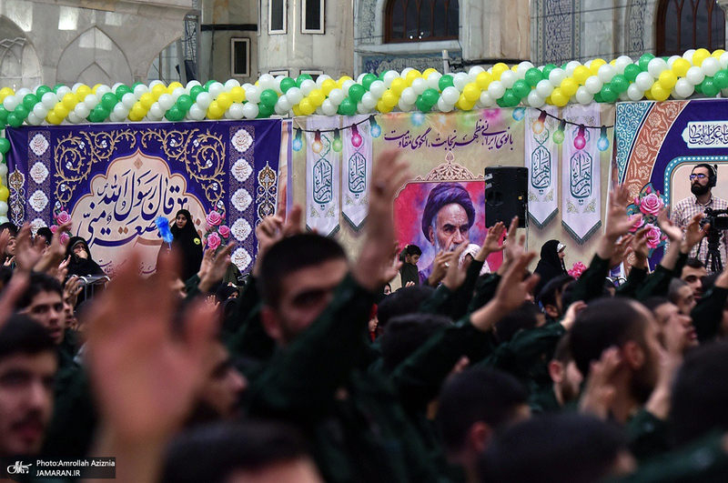 مراسم دعای کمیل در حرم مطهر امام خمینی (س)