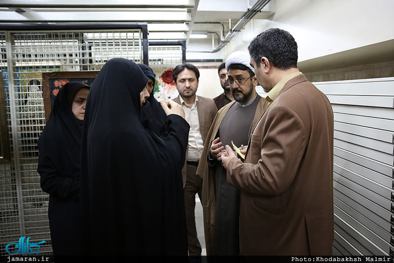 بازدید جمعی از مدیران موسسه تنظیم و نشر آثار امام(س) از مرکز اسناد کتابخانه ملی 