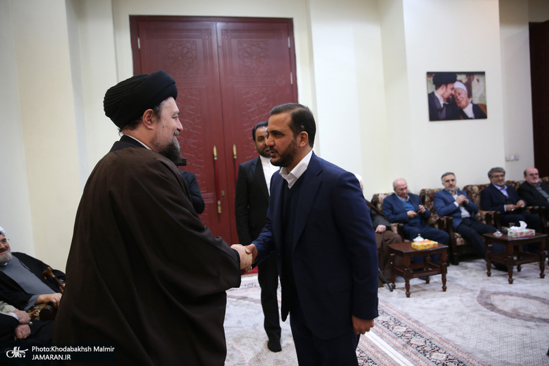 حاشیهتجدید میثاق رئیس و جمعی از نمایندگان مجلس شورای اسلامی با آرمان‌های امام خمینی(س)