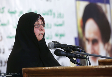 دکتر فاطمه طباطبایی مطرح کرد: نگاه امام به زن