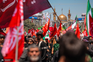 تشییع پیکر مطهر رهبر شهید انقلاب اسلامی در مشهد مقدس