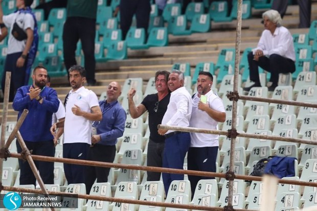 ویدیو| پرتاب بطری توسط ساپینتو در بازی استقلال و تراکتور!