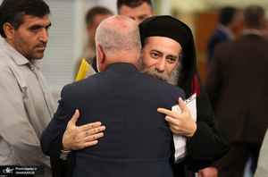 دیدار مسئولان نظام و مهمانان کنفرانس وحدت اسلامی با رهبر معظم انقلاب