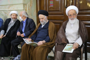 مراسم تشییع و خاکسپاری آیت الله نورالله شاه آبادی(ره) در قم