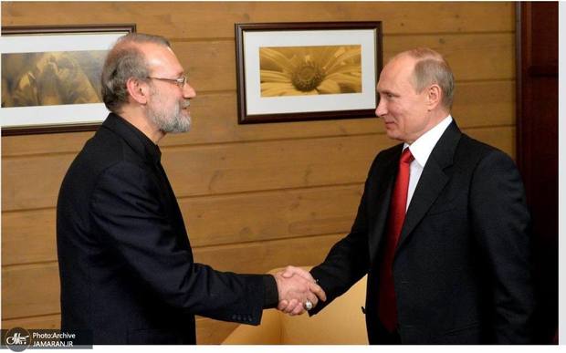 روزنامه جوان با اشاره به دیدار لاریجانی با پوتین: روسیه حمایت بی‌دریغ خود را از تهران نشان نداده/ نمی‌توان انتظار داشت که این دیدار معادله بزرگ شکست هژمونی امریکا را حل کند! روس ها در مورد اسرائیل احتیاط دارند