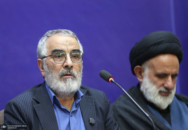 انصاری: مکتب سیاسی امام نشأت گرفته از مکتب امیرالمؤمنین(ع) است/ رهبر شهید ما تجلی اراده اجرایی و هویتی امام بود/ باید یک سرباز آماده خدمت در محضر رهبری باشیم/ بنا است در روز 14 خرداد رهبری پیام خاص و ویژه‌ای را صادر کنند