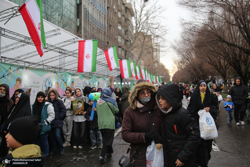 اجتماع خانوادگی منتظران مهدی (عج) و بزرگداشت یاد شهدای اخیر(۲)