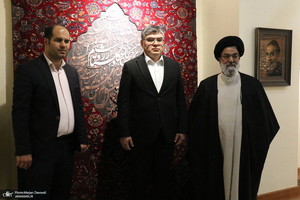 بازدید سفیر ازبکستان در ایران از بیت تاریخی امام در خمین