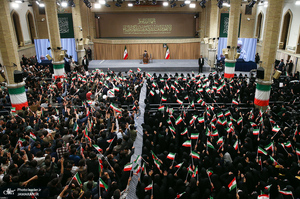 دیدار دانش‌آموزان و دانشجویان با رهبر معظم انقلاب
