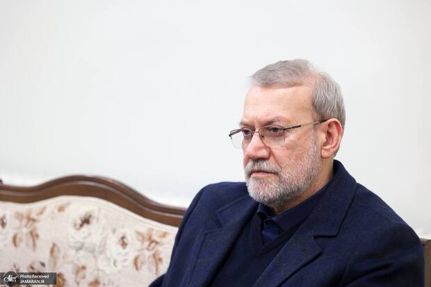لاریجانی: در دور آخر مذاکرات مشخص شد زور می‌گویند/ ترامپ پرده را از رفتار فریبکارانه غرب برداشت/ ملت ایران خیلی با هوشیاری عمل کرد/ این که اسرائیل به سراغ آمریکا رفته نشان از این دارد که کاری از دستش برنیامده/ زباله‌های نوبل را هم به ترامپ نمی‌دهند