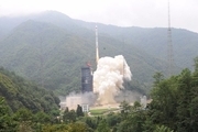 چینی ها یک ماهواره دوقلو به فضا پرتاب کردند
