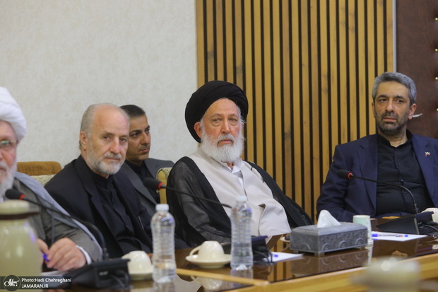 آیت‌الله ایازی: مذاکره یکی از ابزارهای کاهش هزینه‌ها و تأمین امنیت و رفاه مردم است/ مردم نیازمند اطلاع‌رسانی دقیق، مستمر و شفاف‌اند