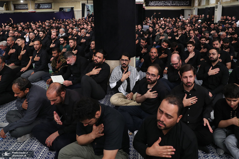 مراسم عزاداری شب تاسوعای حسینی در حسینیه امام خمینی