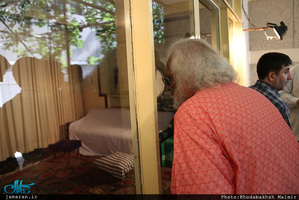 بازدید جمعی از خبرنگاران کشور هند از بیت امام خمینی (س) در جماران