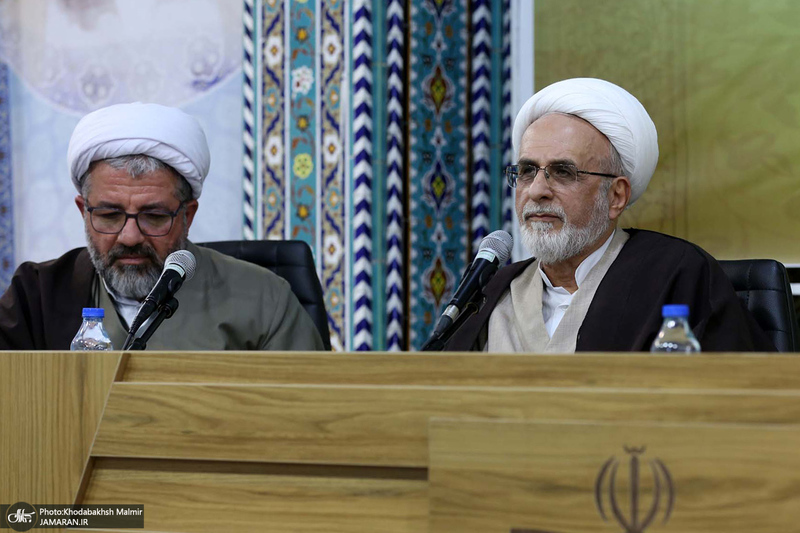 نشست نقد و بررسی کتاب نسی و کبیسه به همراه رونمایی از کتاب فقه و نجوم