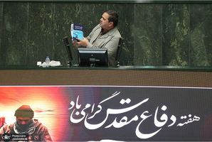 حاشیه و متن بررسی صلاحیت علیرضا رزم حسینی وزیر پیشنهادی صمت