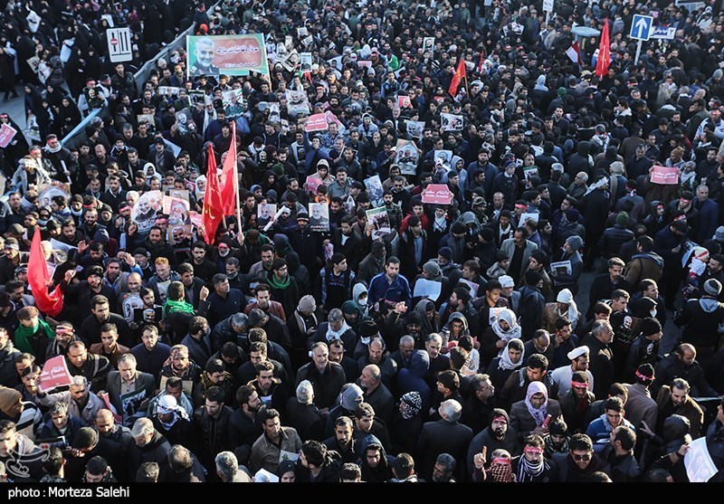 مراسم تشییع و خاکسپاری سردارحاج قاسم سلیمانی در کرمان