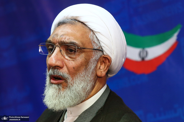 واکنش مصطفی پورمحمدی به درخواست برخی برای اجرای قانون حجاب/ موضوع اول کشور امنیت، حفظ کشور و پس از آن معیشت مردم است