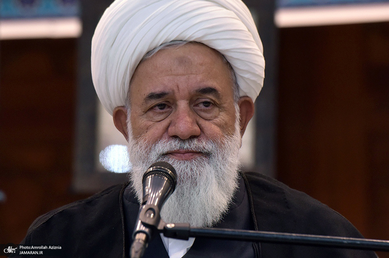 آئین آغاز سال تحصیلی حوزه علمیه استان تهران در حرم امام خمینی