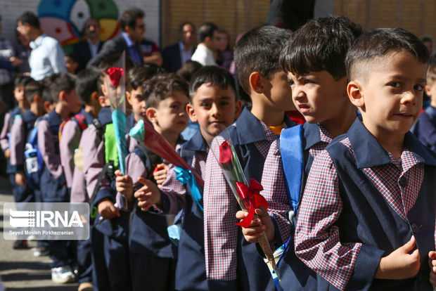 ۱۸ مدرسه در مشهد به آستان قدس رضوی تعلق دارد