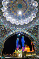 تصاویر زیبایی از حرم مطهر کریمه اهل بیت(س) در شب میلاد حضرت علی(ع)