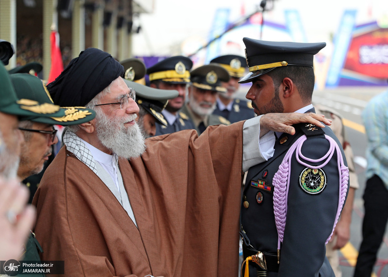 حضور و سخنرانی فرمانده معظم کل قوا در مراسم دانش‌آموختگی دانشجویان دانشگاه‌های افسری ارتش