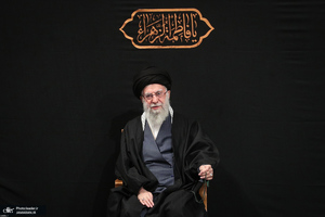 مراسم عزاداری شام شهادت حضرت زهرا(س) در حسینیه امام خمینی