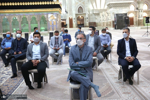 تجدید میثاق سرپرست و کارکنان موسسه تنظیم و نشر آثار امام خمینی(س) با آرمان های بنیانگذار جمهوری اسلامی