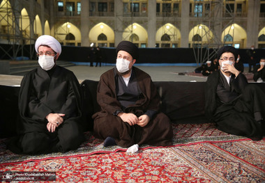 عزاداری شب شام غریبان حسینی(ع) در حرم مطهر امام خمینی(س)