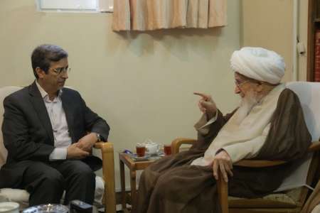 تلاش کنید تا اسباب آسایش مردم در شهر قم فراهم شود