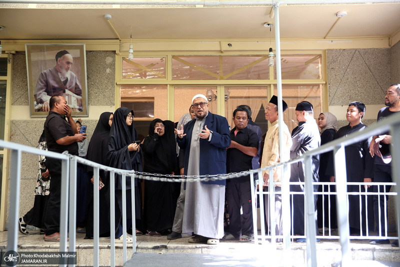 بازدید جمعی از زائرین ابا عبدالله الحسین از کشور اندونزی از جماران