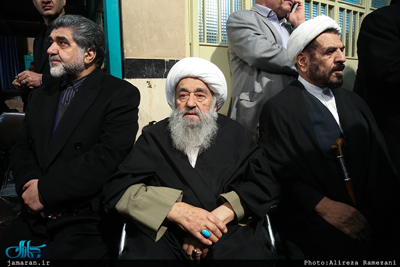 مراسم وداع با پیکر آیت الله هاشمی رفسنجانی(ره) در حسینیه جماران-15