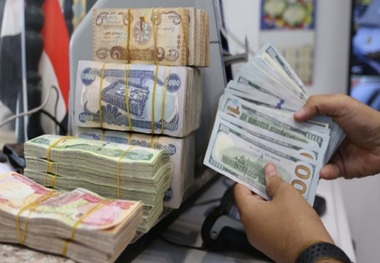 نماینده مجلس: بانک مرکزی با افزایش قیمت ارز اربعین، مردم را جریمه کرد
