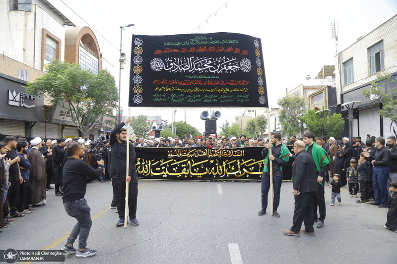 دسته عزاداری روز شهادت امام جعفر صادق (ع) با حضور آیت الله العظمی وحید خراسانی