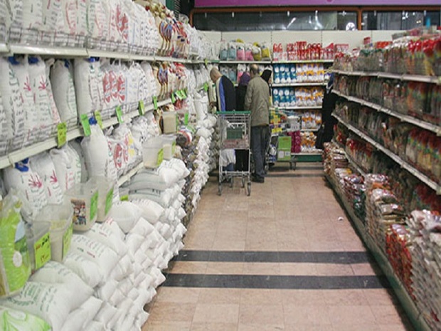 توزیع اقلام اساسی در فروشگاههای شهرداری مشهد آغاز شد