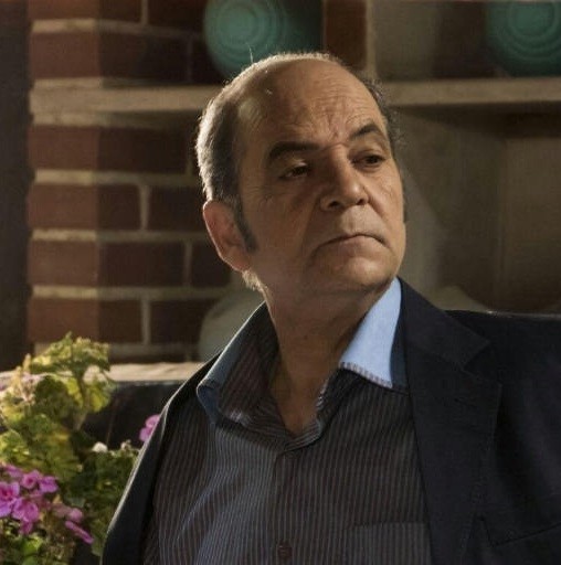 با افتخار برای بچه‌هایی که فیلم اولی هستند بازی می‌کنم 
