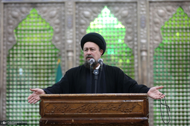 سید حسن خمینی: طبقه محروم انقلاب را انجام داد/ شورش اخیر شورش فقرا نبود/ خود را خادم مردم بدانیم/ از حیث تبلیغاتی کم‌کاری کرده ایم