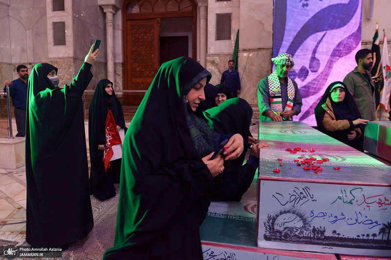 اجتماع بزرگ کارگران به مناسبت سالگرد شهادت حاج قاسم سلیمانی در حرم امام خمینی (س)