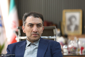 بازدید رئیس موسسه تنظیم و نشر آثار امام خمینی(س) از شرکت چاپ و نشر بانک ملی